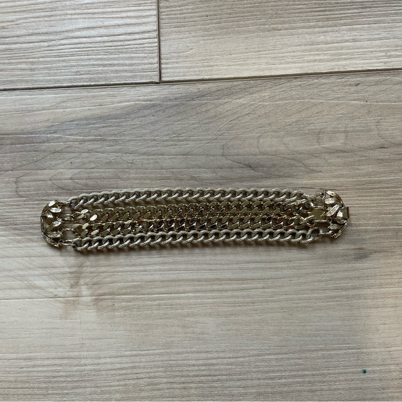 LISNER Gold Multi Chains Bracelet - Picture 4 of 10